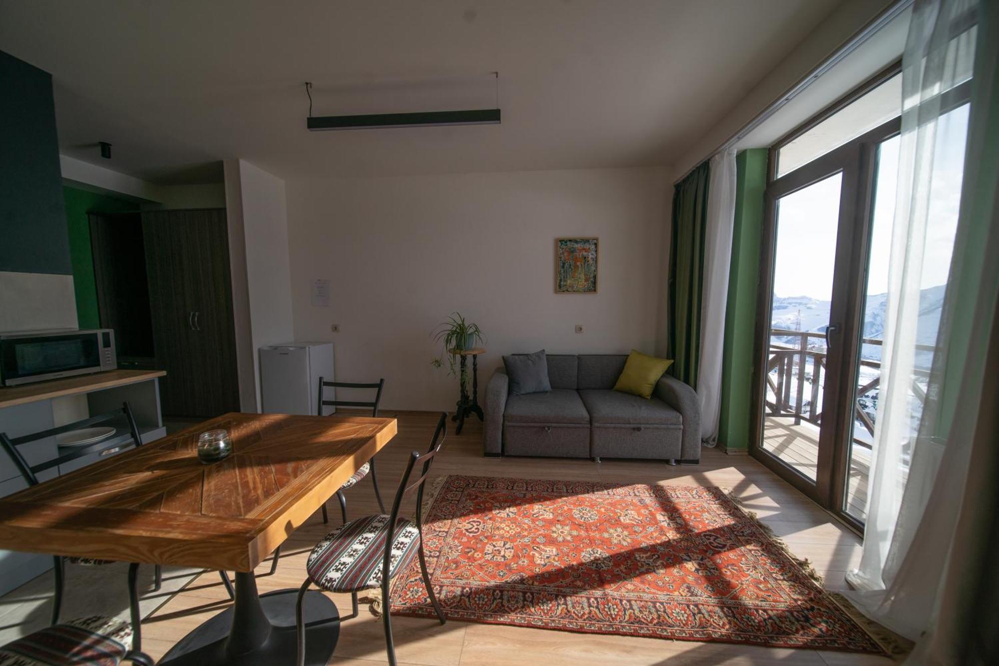 Chalet Papa Basili Gudauri Eksteriør bilde